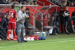 1. Bundesliga - Fußball - FC Ingolstadt 04 - Eintracht Frankfurt - 0:2 - Cheftrainer Markus Kauczinski (FCI) schreit ins Feld