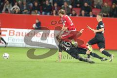 1. BL - Saison 2016/2017 - FC Ingolstadt 04 - FC Augsburg - Moritz Hartmann (#9 FCI) - Janker Christoph #16 Augsburg - Foto: Meyer Jürgen