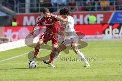 1. Bundesliga - Fußball - FC Ingolstadt 04 - 1. FSV Mainz 05 - Pascal Groß (10, FCI) Sereno, Henrique (Mainz 5)