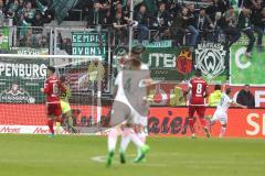 1. Bundesliga - Fußball - FC Ingolstadt 04 - Werder Bremen - Max Kruse (10 Bremen) läuft auf das leere Tor vor Torwart Martin Hansen (35, FCI) und trifft zum Tor
