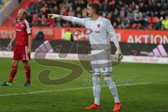 1. BL - Saison 2016/2017 - FC Ingolstadt 04 - FC Augsburg - Martin Hansen (#35 FCI) gibt Anweisungen - Foto: Meyer Jürgen