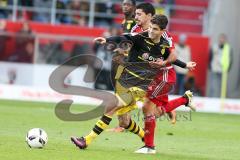 1. BL - Saison 2016/2017 - FC Ingolstadt 04 - Borussia Dortmund - Almog Cohen (#36 FCI) - Pulisic Christian #22 Dortmund - Foto: Meyer Jürgen