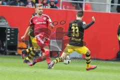 1. BL - Saison 2016/2017 - FC Ingolstadt 04 - Borussia Dortmund - Lukas Hinterseer (#16 FCI) - Weigl Julian #33 Dortmund - Foto: Meyer Jürgen