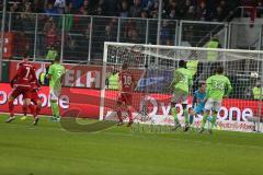 1. BL - Saison 2016/2017 - FC Ingolstadt 04 - VFL Wolfsburg - Der 1:0 Treffer von Anthony Jung (#3 FCI) - Jubel - Foto: Meyer Jürgen