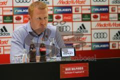 1. Bundesliga - Fußball - FC Ingolstadt 04 - FC Schalke 04 - Pressekonferenz nach dem Spiel Cheftrainer Markus Weinzierl (Schalke) Cheftrainer Maik Walpurgis (FCI)