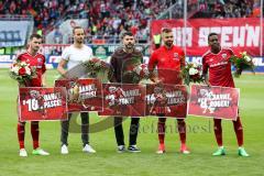 1. BL - Saison 2016/2017 - FC Ingolstadt 04 - FC Schalke 04 - Verabschiedung von Pascal Groß (#10 FCI) - Christian Ortag (#39 FCI) - Anthony Jung (#3 FCI) - Lukas Hinterseer (#16 FCI) - Roger de Oliveira Bernardo (#8 FCI) - Foto: Meyer Jürgen