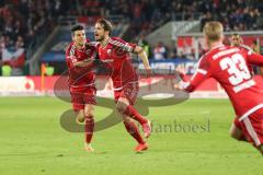 1. Bundesliga - Fußball - FC Ingolstadt 04 - 1. FC Köln - Romain Brégerie (18, FCI) trifft zum 2:2, Tor Jubel mit Alfredo Morales (6, FCI)  Florent Hadergjonaj (33, FCI)