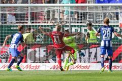 1. BL - Saison 2016/2017 - FC Ingolstadt 04 - Hertha BSC - Lezano Farina,Dario (#37 FCI) - Foto: Meyer Jürgen