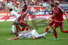 1. BL - Saison 2016/2017 - FC Ingolstadt 04 - TSG 1899 Hoffenheim - Tobias Levels (#28 FCI) - Marvin Matip (#34 FCI) - Roger de Oliveira Bernardo (#8 FCI) - Foto: Meyer Jürgen