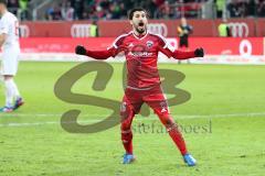 1. BL - Saison 2016/2017 - FC Ingolstadt 04 - 1.FC Köln - Almog Cohen (#36 FCI) feuert die Fans an - Foto: Meyer Jürgen
