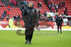 1. Bundesliga - Fußball - FC Ingolstadt 04 - Werder Bremen - Spiel ist aus, Niederlage Co-Trainer Michael Henke (FCI) geht vom Platz