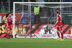 1. BL - Saison 2016/2017 - FC Ingolstadt 04 - FC Augsburg - Martin Hansen Torwart(#35 FCI) - Markus Suttner (#29 FCI) - Moritz Hartmann (#9 FCI) - Altintop Halil #7 Augsburg mit dem 0:2 Führungstreffer -  - Foto: Meyer Jürgen