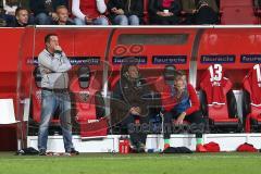 1. Bundesliga - Fußball - FC Ingolstadt 04 - Eintracht Frankfurt - 0:2 - ratlos Cheftrainer Markus Kauczinski (FCI)