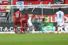 1. BL - Saison 2016/2017 - FC Ingolstadt 04 - TSG 1899 Hoffenheim - Lezano Farina,Dario (#37 FCI) mit einem Schuss auf das Tor - Foto: Meyer Jürgen