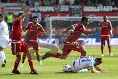 1. Bundesliga - Fußball - FC Ingolstadt 04 - TSG 1899 Hoffenheim - Marvin Matip (34, FCI) schnappt sich den Ball von Andrej Kramaric (TSG 27)