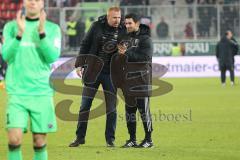 1. Bundesliga - Fußball - FC Ingolstadt 04 - RB Leipzig - Sieg 1:0 Jubel Team bedankt sich bei den Fans Cheftrainer Maik Walpurgis (FCI) Co-Trainer Ovid Hajou (FCI)