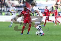 1. Bundesliga - Fußball - FC Ingolstadt 04 - Borussia Mönchengladbach - Roger de Oliveira Bernardo (8, FCI) Jannik Vestergaard (#4 Gladbach)