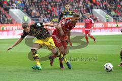 1. Bundesliga - Fußball - FC Ingolstadt 04 - Borussia Dortmund - Matthias Ginter (BVB 28) Lukas Hinterseer (16, FCI)