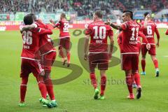 1. Bundesliga - Fußball - FC Ingolstadt 04 - Werder Bremen - Tor Elfmeter Pascal Groß (10, FCI)  Jubel Almog Cohen (36, FCI) Darío Lezcano (11, FCI) Roger de Oliveira Bernardo (8, FCI)