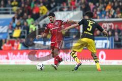 1. Bundesliga - Fußball - FC Ingolstadt 04 - Borussia Dortmund - Almog Cohen (36, FCI) Marc Bartra (BVB 5)