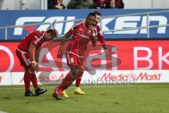 1. Bundesliga - Fußball - FC Ingolstadt 04 - RB Leipzig - Tor Treffer Jubel durch Roger de Oliveira Bernardo (8, FCI) mit Darío Lezcano (11, FCI)  Anthony Jung (3, FCI)