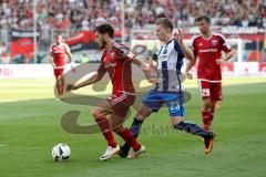 1. Bundesliga - Fußball - FC Ingolstadt 04 - Hertha BSC Berlin - Mathew Leckie (7, FCI) Mitchel Weiser rechts
