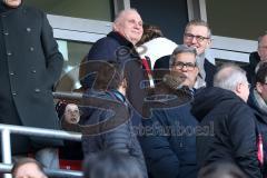 1. Bundesliga - Fußball - FC Ingolstadt 04 - FC Bayern - Uli Hoeneß auf der Tribüne