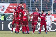 1. BL - Saison 2016/2017 - FC Ingolstadt 04 - Hamburger SV - Markus Suttner (#29 FCI) trifft zum 2:0 Führungstreffer durch einen Freistoss - Florent Hadergjonaj (#33 FCI) - Alfredo Morales (#6 FCI) - Pascal Groß (#10 FCI) - Mathew Leckie (#7 FCI) - Roger 