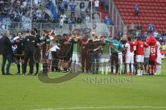 1. BL - Saison 2016/2017 - FC Ingolstadt 04 - SV Darmstadt - Die Spieler bilden einen Kreis nach dem Spiel - Foto: Meyer Jürgen