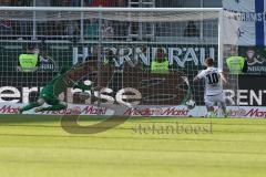 1. BL - Saison 2016/2017 - FC Ingolstadt 04 - SV Darmstadt - Pascal Groß (#10 FCI) mit dem 1:0 Führungstreffer - jubel - Esser Michael Torwart Darmstadt - Foto: Meyer Jürgen