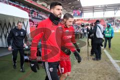 1. BL - Saison 2016/2017 - FC Ingolstadt 04 - Hamburger SV - Anthony Jung (#3 FCI) beim Einlaufen zum warm machen - Foto: Meyer Jürgen