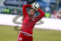 1. BL - Saison 2016/2017 - FC Ingolstadt 04 - Hamburger SV - Markus Suttner (#29 FCI) beim Einwurf - Foto: Meyer Jürgen