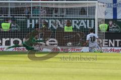 1. BL - Saison 2016/2017 - FC Ingolstadt 04 - SV Darmstadt - Pascal Groß (#10 FCI) mit dem 1:0 Führungstreffer - jubel - Esser Michael Torwart Darmstadt - Foto: Meyer Jürgen