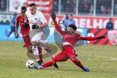 1. BL - Saison 2016/2017 - FC Ingolstadt 04 - Hamburger SV - Almog Cohen (#36 FCI) grätscht in den Ball - Wood Shou Bobby weiss hamburg #7 - Foto: Meyer Jürgen