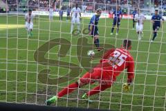 1. BL - Saison 2016/2017 - FC Ingolstadt 04 - SV Darmstadt - Elmeter - Tor für Darmstadt - 1:1 Ausgleichstreffer durch Vrancic Mario - Martin Hansen Torwart(#35 FCI) - Foto: Meyer Jürgen