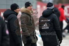1. Bundesliga - Fußball - Testspiel - FC Ingolstadt 04 - 1. FC Heidenheim - Geschäftsführer Harald Gärtner (FCI) und rechts Co-Trainer Ovid Hajou (FCI)