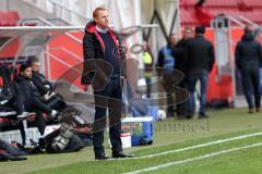 1. Bundesliga - Testspiel - Fußball - FC Ingolstadt 04 - VfB Stuttgart - Cheftrainer Maik Walpurgis (FCI) nachdenklich
