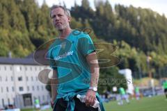 1. Bundesliga - Fußball - FC Ingolstadt 04 - Huddersfield Town Football Club - Testspiel - Sportdirektor Thomas Linke (FCI)  in der Pause