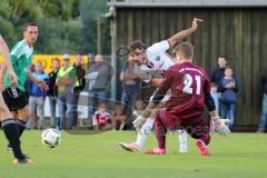 1. Bundesliga - Fußball - Testspiel - FC Ingolstadt 04 - VfB Eichstädt - Mathew Leckie (7, FCI) versucht an Torwart Max Dörfler vorbei zu kommen