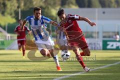 1. Bundesliga - Fußball - FC Ingolstadt 04 - Huddersfield Town Football Club - Testspiel - Mathew Leckie (7, FCI) rechts Zweikampf