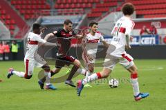 1. Bundesliga - Testspiel - Fußball - FC Ingolstadt 04 - VfB Stuttgart - mitte Pascal Groß (10, FCI) links Ebenezer Ofori (VfB) rechts Daniel Ginczek (VfB) Benjamin Pavard (VfB)