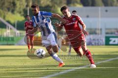 1. Bundesliga - Fußball - FC Ingolstadt 04 - Huddersfield Town Football Club - Testspiel - Mathew Leckie (7, FCI) rechts Zweikampf