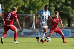 1. Bundesliga - Fußball - FC Ingolstadt 04 - Huddersfield Town Football Club - Testspiel - Moritz Hartmann (9, FCI) und rechts Pascal Groß (10, FCI)