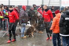 1. BL - Saison 2016/2017 - FC Ingolstadt 04 - Trainingsauftakt im neuen Jahr 2017 - Maurice Multhaup (#31 FCI) -  Florent Hadergjonaj (#33 FCI) - Fans - Foto: Meyer Jürgen