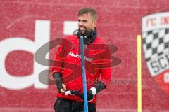 1. BL - Saison 2016/2017 - FC Ingolstadt 04 - Trainingsauftakt im neuen Jahr 2017 - Lukas Hinterseer (#16 FCI) - Foto: Meyer Jürgen