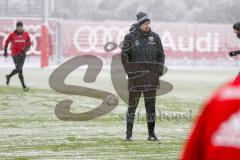 1. BL - Saison 2016/2017 - FC Ingolstadt 04 - Trainingsauftakt im neuen Jahr 2017 - Maik Walpurgis (Trainer FCI) - Foto: Meyer Jürgen