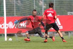 1. Bundesliga - Fußball - FC Ingolstadt 04 - Trainingslager - Vorbereitung - Training - Torwart Martin Hansen (35, FCI) und Stefan Lex (14, FCI)