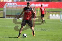 1. Bundesliga - Fußball - FC Ingolstadt 04 - Trainingslager - Vorbereitung - Training - Robert Leipertz (13, FCI)