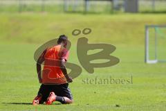 1. Bundesliga - Fußball - FC Ingolstadt 04 - Trainingslager - Vorbereitung - Training - Spaß Marvin Matip (34, FCI) Torjubel