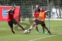 1. Bundesliga - Fußball - FC Ingolstadt 04 - Trainingslager - Vorbereitung - Training - Robert Leipertz (13, FCI) Tobias Levels (28, FCI) Moritz Hartmann (9, FCI)